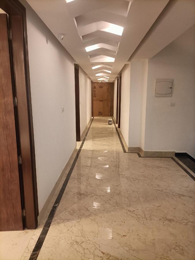 Family Hotel Tark Near Igi Airport Delhi Нью-Делі Екстер'єр фото